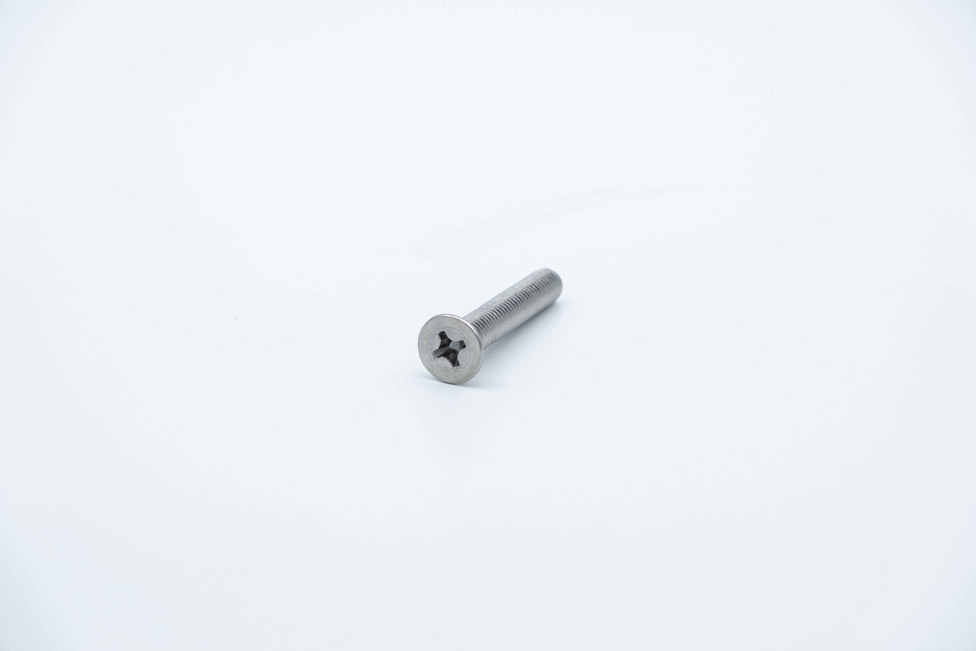 M8 DIN 965  YHB VİDA A4